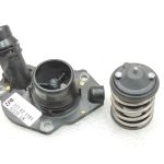 Oriģinālais BMW N47N termostata korpusa vāciņš 11518516203 Termostats 11518512234