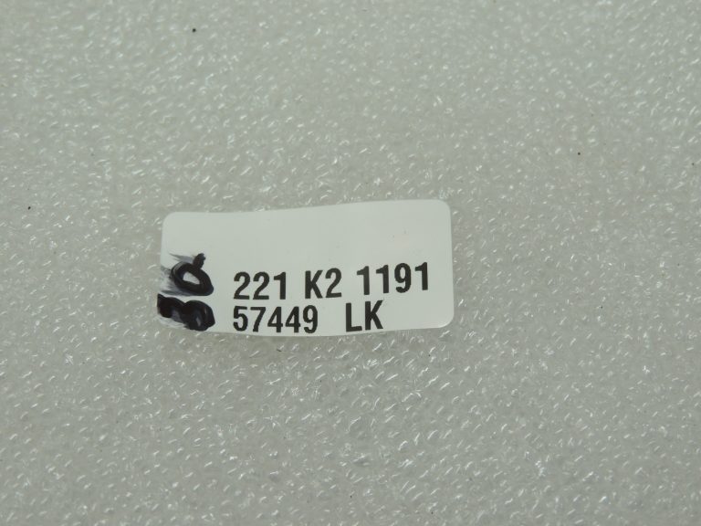 Mitsubishi L200 K7 LWR priekšējo lukturu slēdzis priekšējo lukturu nolīdzināšana MR489690