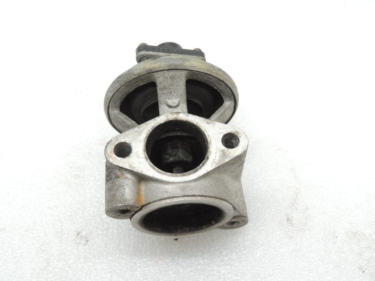 Oriģinālās Mitsubishi L200 K7 4D56 2.5TD EGR vārsts EGR vārsts MR577141