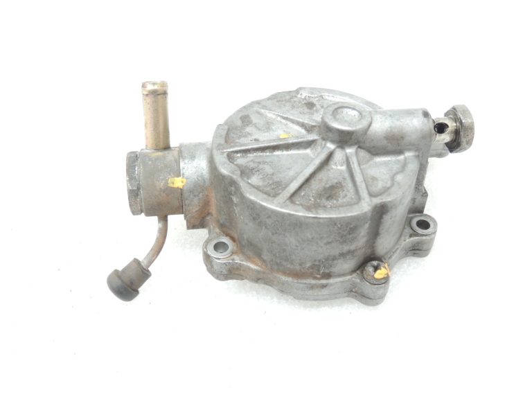 Oriģinālais Mitsubishi L200 K7 4D56 2.5TD vakuumsūknis Vakuumsūknis MD618922