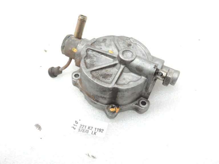 Oriģinālais Mitsubishi L200 K7 4D56 2.5TD vakuumsūknis Vakuumsūknis MD618922