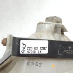 Oriģinālais Mitsubishi Pajero V68W priekšējais kreisais miglas lukturis MR416414