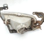 Oriģinālais Mitsubishi Pajero V68W priekšējais kreisais miglas lukturis MR416414