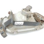 Oriģinālais Mitsubishi Pajero V68W priekšējais kreisais miglas lukturis MR416414