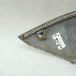 Oriģinālās Mitsubishi Pajero V78W aizmugurējā kreisā dubļusarga apdare balta MN117225