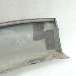 Oriģinālās Mitsubishi Pajero V78W aizmugurējā kreisā dubļusarga apdare balta MN117225