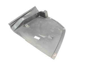 Oriģinālā Mitsubishi Pajero V78W aizmugurējā labā riteņa arkas aizsargs MR492438