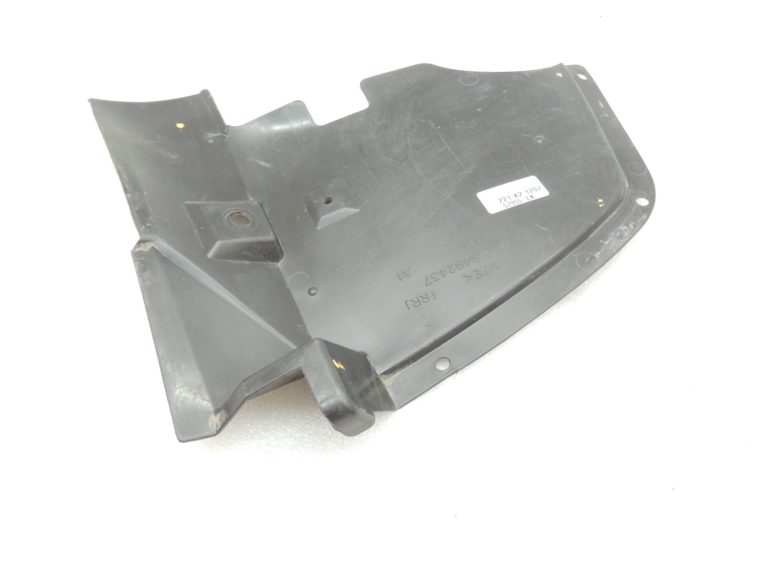 Oriģinālā Mitsubishi Pajero V78W aizmugurējā kreisā riteņa arkas aizsargs MR492437