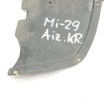 Oriģinālā Mitsubishi Pajero V78W aizmugurējā kreisā riteņa arkas aizsargs MR492437