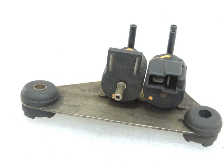 Oriģinālais Mitsubishi 4D56 2.5TD Solenoīda vārsts Solenoīda vārsts MR577139
