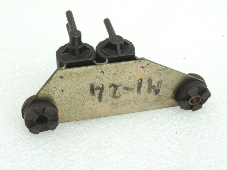 Oriģinālais Mitsubishi 4D56 2.5TD Solenoīda vārsts Solenoīda vārsts MR577139