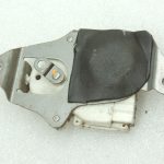 Oriģinālā Mitsubishi Pajero K9 aizmugurējo durvju bloķēšanas mehānisms kreisā vai labā MR432147