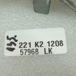 Oriģinālā Mitsubishi L200 K7 Iekšējo durvju rokturis priekšējais vai aizmugurējais kreisais MR573117