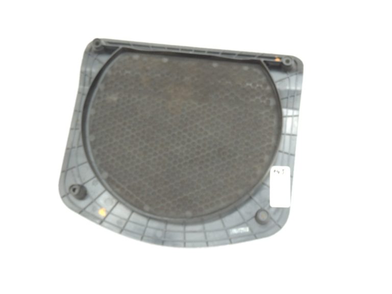 Oriģinālais BMW F10 F11 vājfrekvences basa skaļruņa vāciņš 65139300812