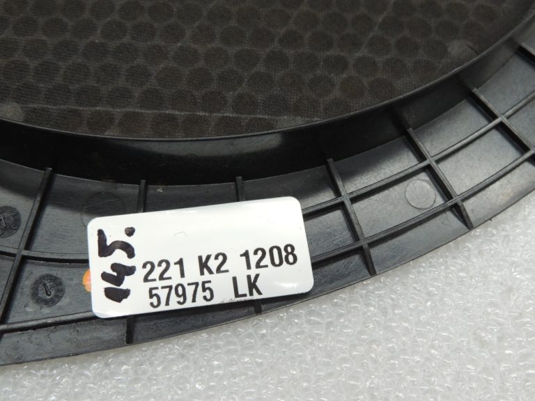 Oriģinālais BMW F10 F11 vājfrekvences basa skaļruņa vāciņš 65139300812
