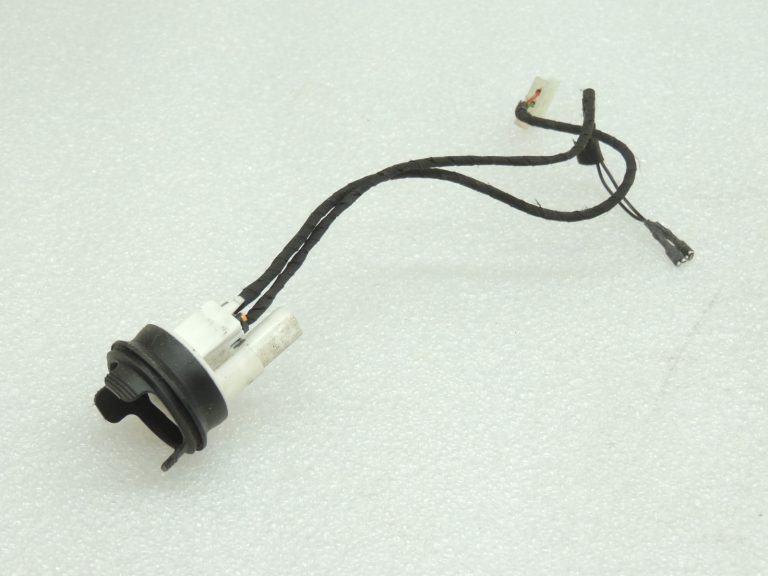 Oriģinālā BMW F06 F07 F10 F10 F11 Ārējo spoguļu elektroinstalācijas siksna labajā pusē 67137232746