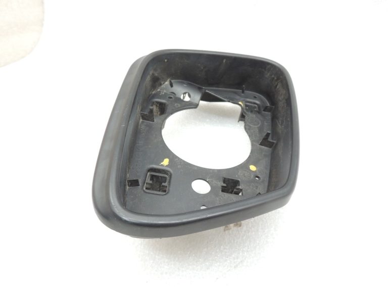Oriģinālais BMW F10 F11 Ārējā spoguļa rāmja vāks labajā pusē 51167216368 7216368