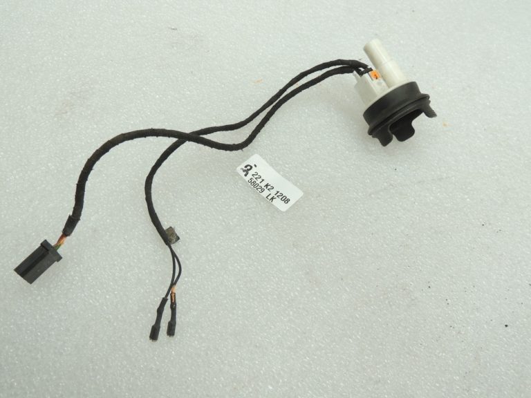 Oriģinālā BMW F06 F07 F10 F10 F11 Ārējo spoguļu vadu instalācija pa kreisi 67137232747