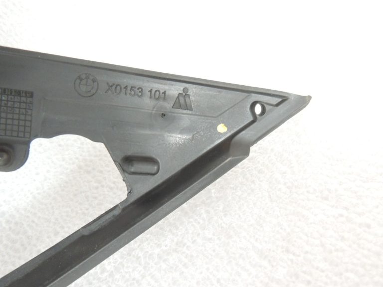 Oriģinālā BMW F10 F11 ārējā spoguļa gumijas blīvējums kreisais X0153102