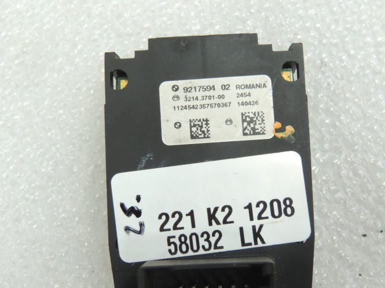 Oriģinālais BMW F06 F06 F10 F11 F11 F25 stāvbremžu slēdža remonts 9217594