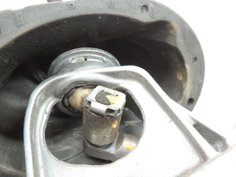 Oriģinālā BMW F10 F11 pārnesumu pārslēgšanas vārtiņi 25117592899 25117603949 25111220600