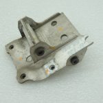OEM BMW F06 F07 F10 F10 F11 F01 F02 Radiatora balsts kreisais labais 51117186513 51117186514