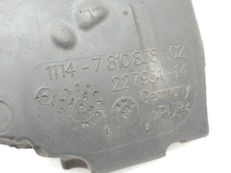 Oriģinālais BMW F20 F21 F22 F22 F30 F31 F07 F10 F11 N47 Akustiskais motora pārsegs 7810838