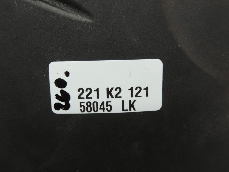 Oriģinālais BMW F20 F21 F22 F22 F30 F31 F07 F10 F11 N47 Akustiskais motora pārsegs 7810838