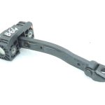 Oriģinālā BMW F10 F11 durvju bremze priekšējo durvju aizbīdņa eņģes durvju aizbīdnis 51217182005 7182005