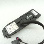 Oriģinālā BMW F07 F10 F11 bāzes plate telefona adaptera plates stiprinājums 84109215827 921582