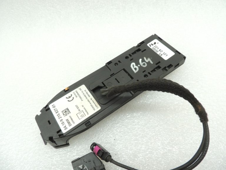 Oriģinālā BMW F07 F10 F11 bāzes plate telefona adaptera plates stiprinājums 84109215827 921582
