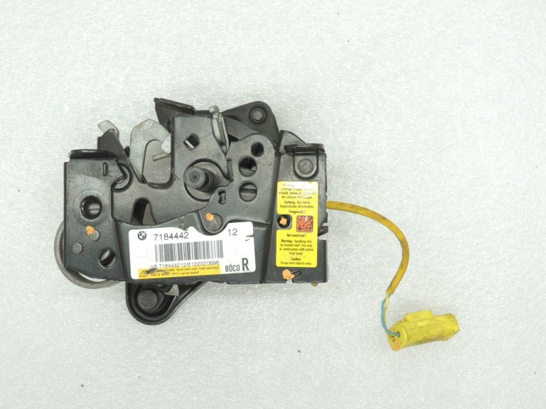 Oriģinālā BMW F06 F06 F10 F11 F11 F12 F01 F02 Aktīvā motora pārsega slēdzene labajā pusē 7184442