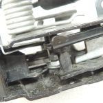 Oriģinālā BMW F06 F06 F10 F11 F11 F12 F01 F02 Aktīvā motora pārsega slēdzene labajā pusē 7184442