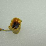 Oriģinālā BMW F06 F06 F10 F11 F11 F12 F01 F02 Aktīvā motora pārsega slēdzene labajā pusē 7184442