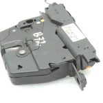 Oriģinālā BMW F30 F35 F32 F32 F80 F80 F82 F10 F06 F06 F12 F13 Aizmugures durvju slēdzene 719121212