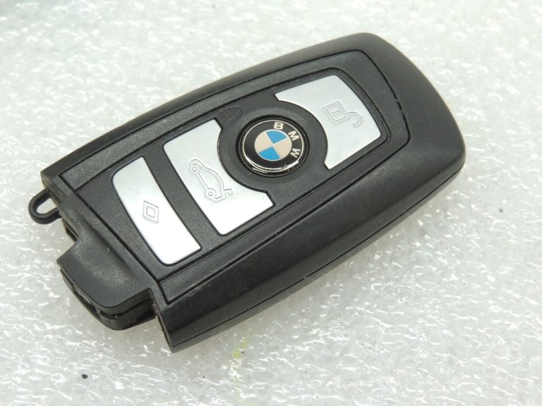 Oriģinālā BMW F07 F30 F10 F10 F11 F25 atslēgas tālvadības pults 868 MHz 9259721