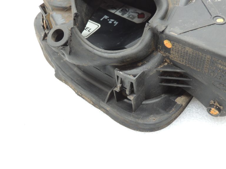 Ford Ranger P375 TKE dīzeļdegviela AdBlue degvielas uzpildes aizbīdnis Degvielas aizbīdnis ar eņģēm