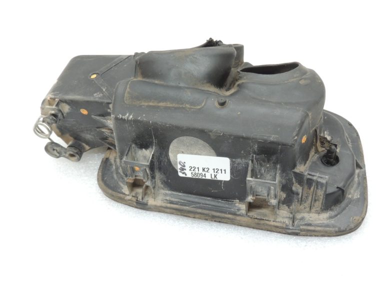 Ford Ranger P375 TKE dīzeļdegviela AdBlue degvielas uzpildes aizbīdnis Degvielas aizbīdnis ar eņģēm