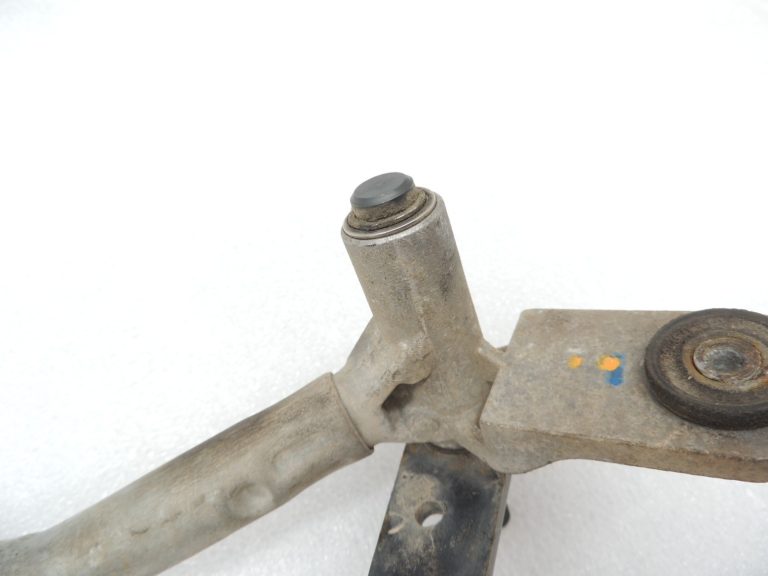 Ford Ranger P375 TKE Vējstikla tīrītāju savienojuma mehānisms EB3B-17566-AA 1902145