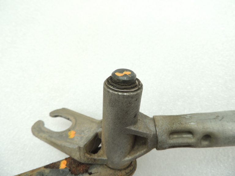 Ford Ranger P375 TKE Vējstikla tīrītāju savienojuma mehānisms EB3B-17566-AA 1902145