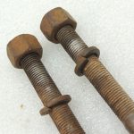 Ford Ranger P375 TKE aizmugurējā tilta atsperes kronšteins ar U veida skrūvi AB31-5705-CC