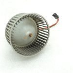 Oriģinālais Mercedes Benz E-Class W212 ventilators Gaisa pūtējs Interjera pūtējs A2128200708