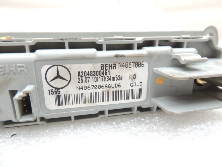 Oriģinālais Mercedes Benz E-Class W212 Palīgsildītājs A2048300461 Sildītāja elements
