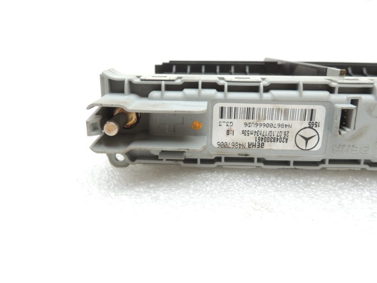 Oriģinālais Mercedes Benz E-Class W212 Palīgsildītājs A2048300461 Sildītāja elements