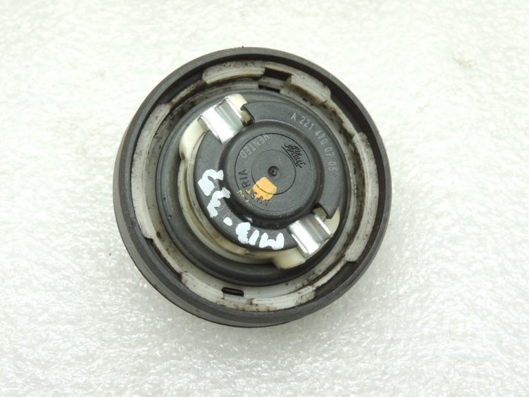 Oriģinālais Mercedes W212 degvielas vāciņš A2214700705
