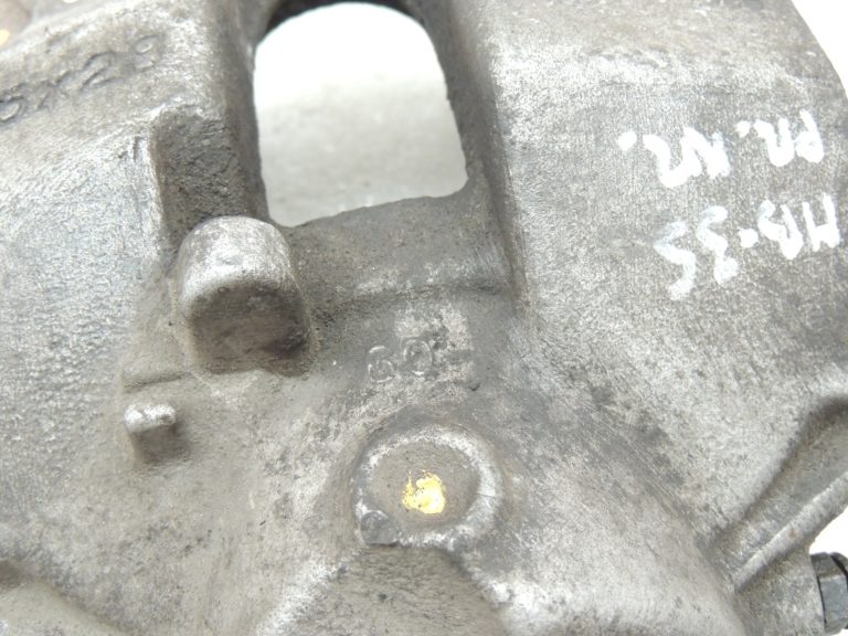 Oriģinālais Mercedes W212 bremžu suports priekšējais kreisais A2044212381