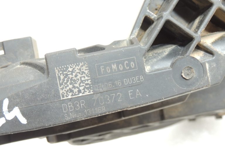 Ford Ranger P375 TKE manuālā pārnesumkārba TMT82 6 pakāpju pārslēgšanas vārti DB3R-7C372-EA