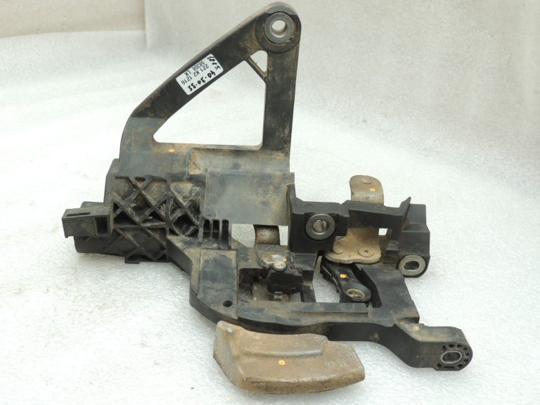 Ford Ranger P375 TKE manuālā pārnesumkārba TMT82 6 pakāpju pārslēgšanas vārti DB3R-7C372-EA
