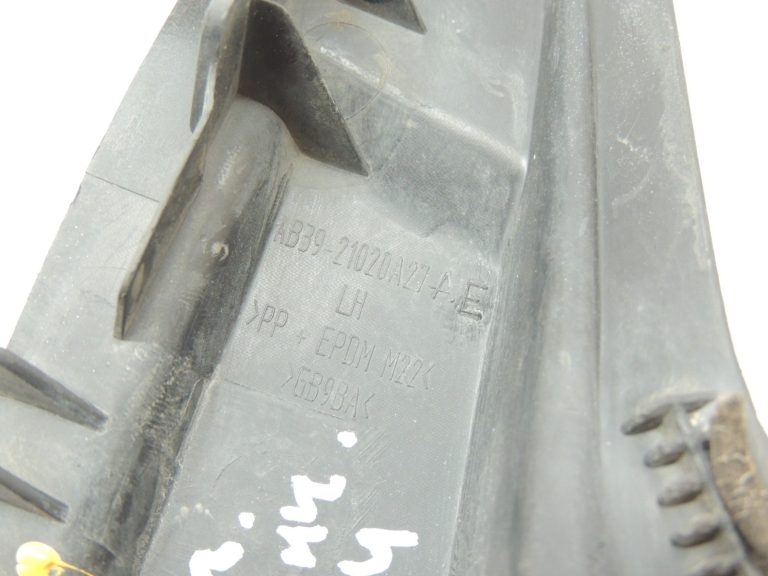 Ford Ranger P375 TKE Vējstikla pārsegs Kreisais panelis