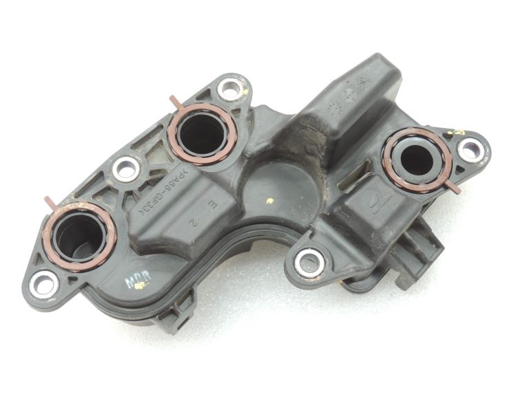 Toyota Yaris IV XP210 1.5 motora kartera ventilācija 12211F3010